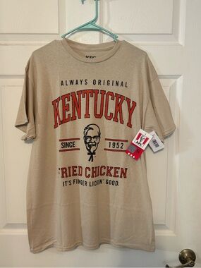 Kentucky Fried Chicken Beige Graphic Short Sleeve Tee